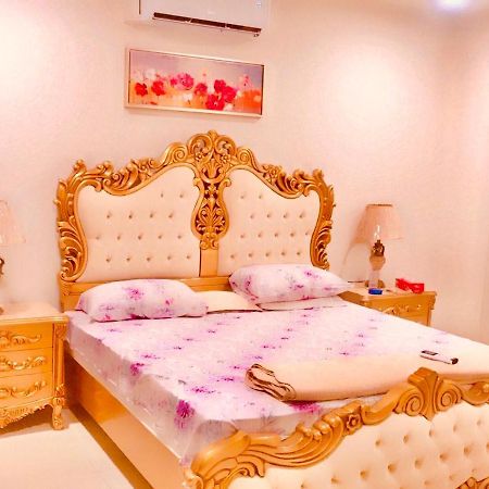 Atrium High Suite 2Bed Family Apartment Near Giga Mall Islamabad Zewnętrze zdjęcie